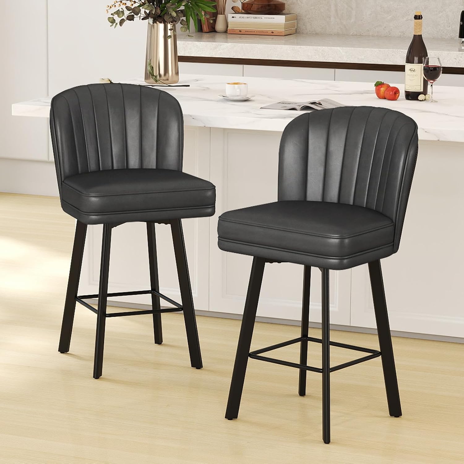 Commercial Kitchen Island - モダンな回転式カウンターハイトバースツール2脚セット、人間工学に基づいたシェルバックレスト付きのフェイクレザー製バースツール、頑丈な金属製の脚、ダイニングルームやパブ用のキッチンアイランドチェア