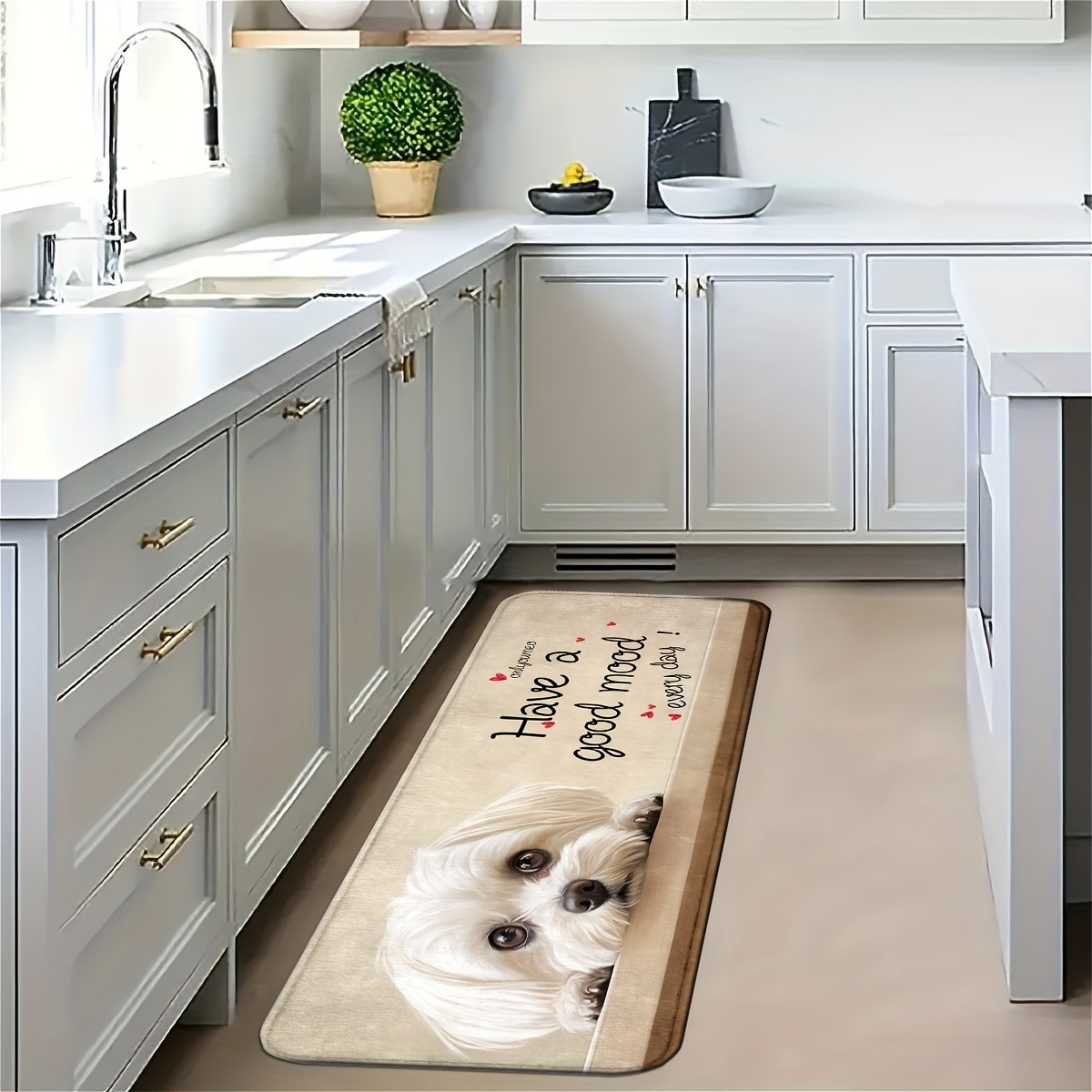 Commercial Kitchen Quotes - かわいい白い子犬のロングキッチンランナーマット、ポジティブな言葉がプリントされた素敵なマルチーズ犬柄、温かみのあるニュートラルトーンのフロアラグ、ホームキッチン用